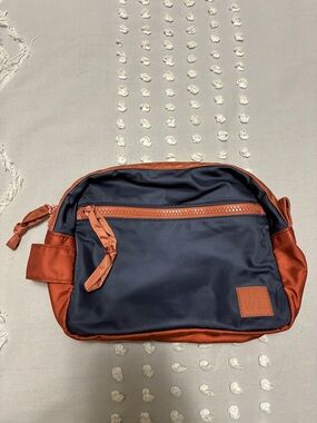 Madewell Soft Navy and Rust Travel Bag